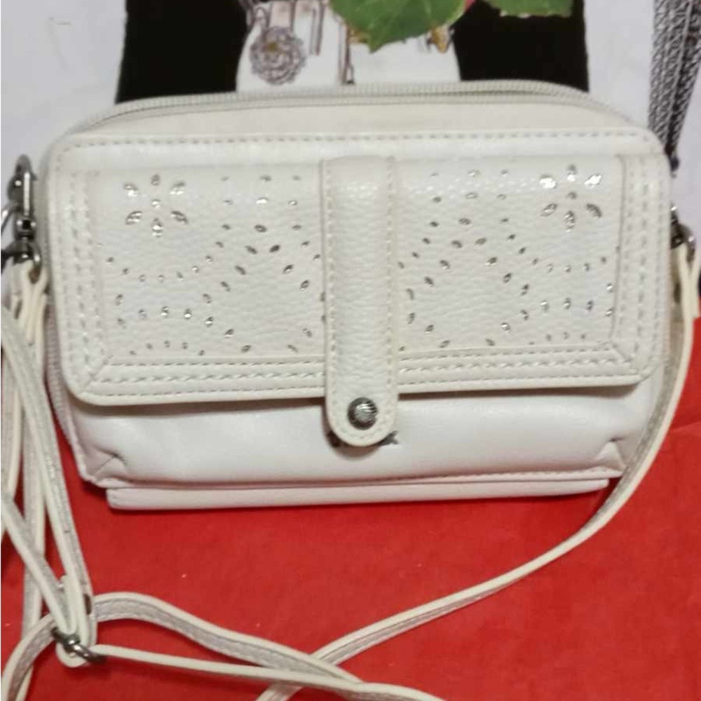 The Sak Crossbody Wallet 4 Th of July Sale